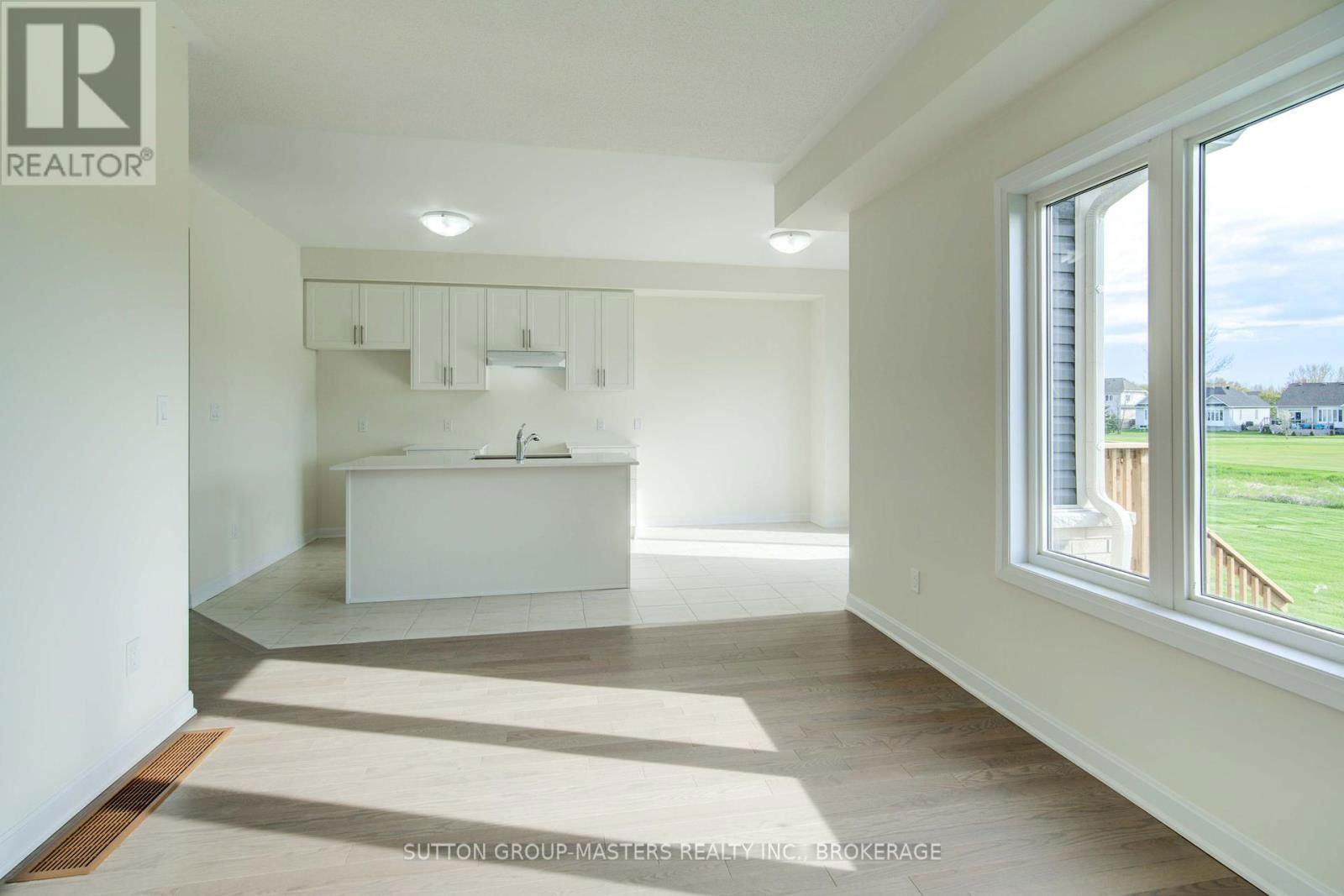 54 GOLF LINKS DRIVE Image 14