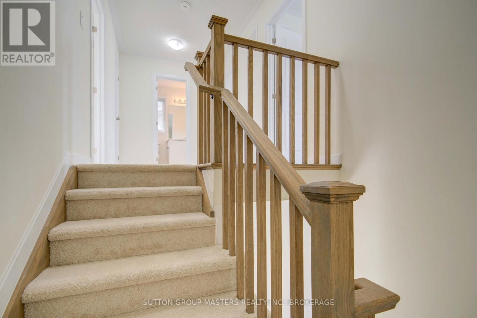 54 GOLF LINKS DRIVE Image 22