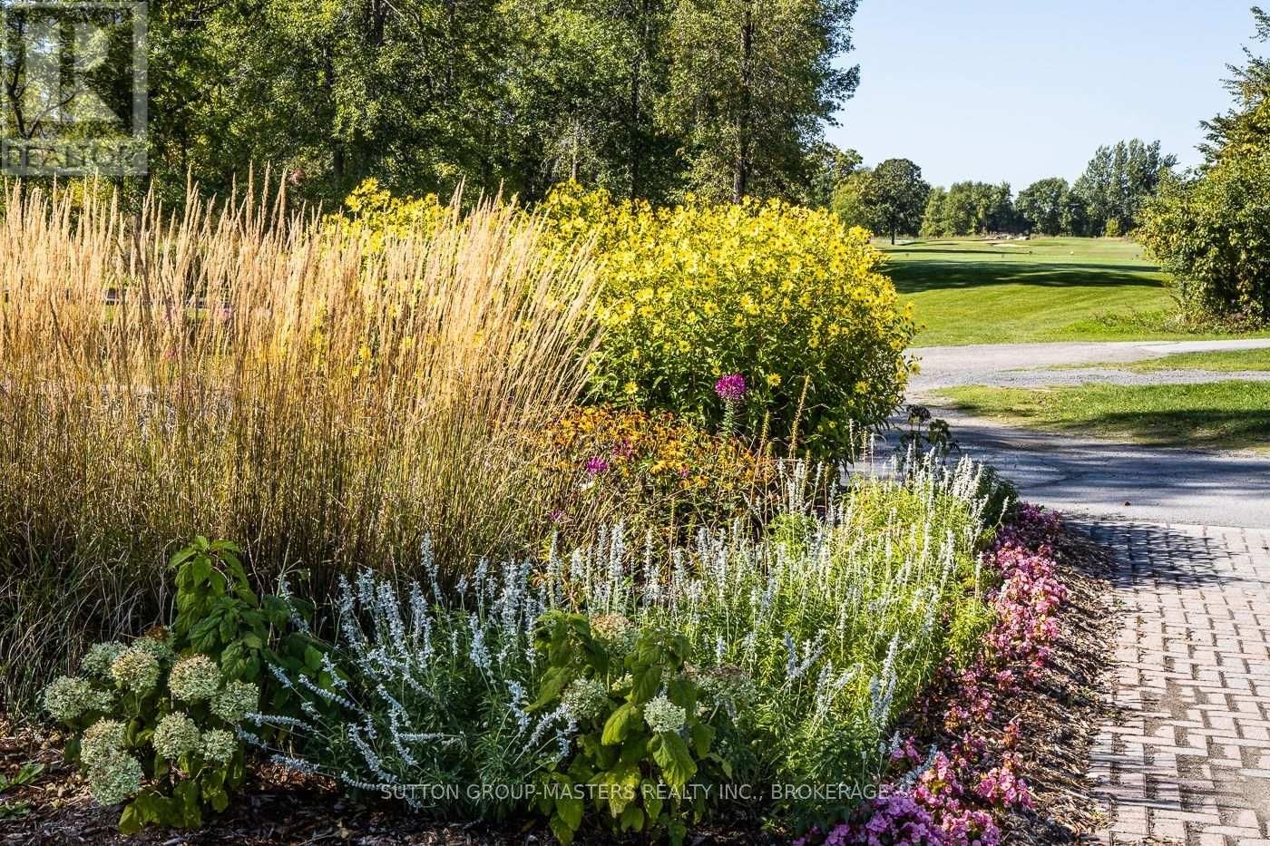 54 GOLF LINKS DRIVE Image 35