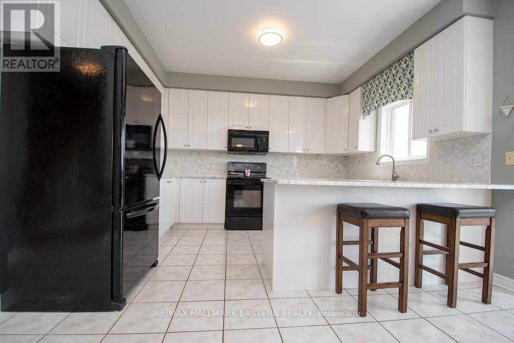 962 BAKER STREET Image 10