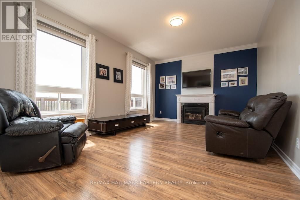 962 BAKER STREET Image 11