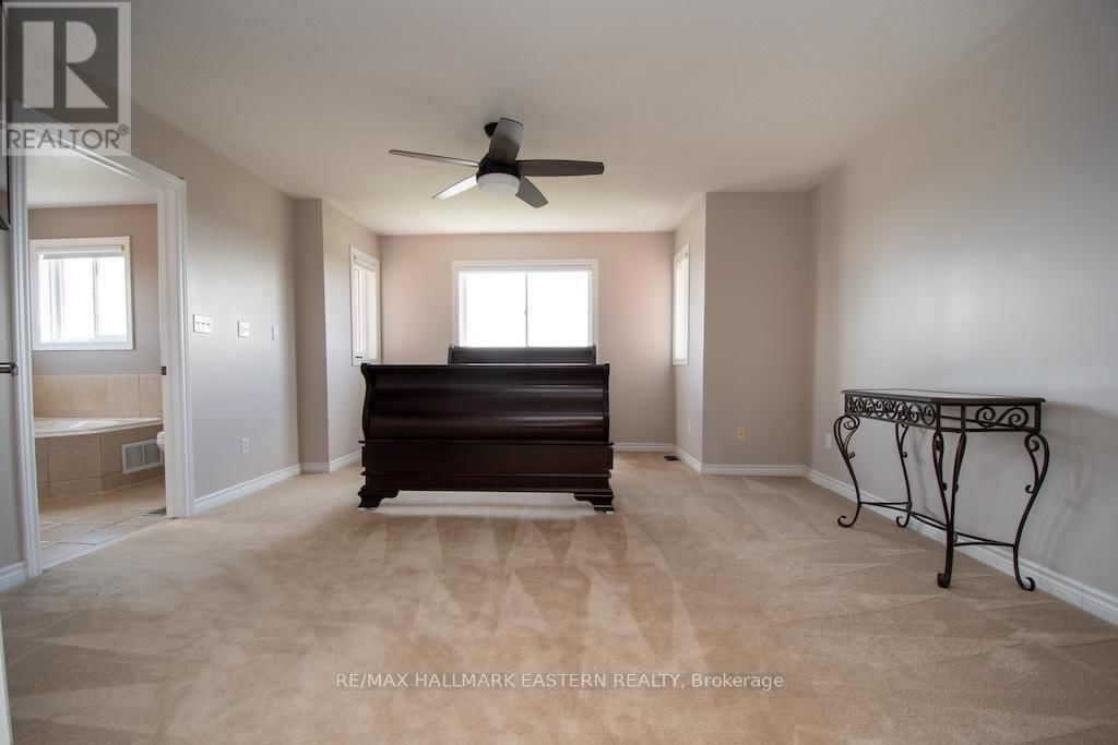 962 BAKER STREET Image 19