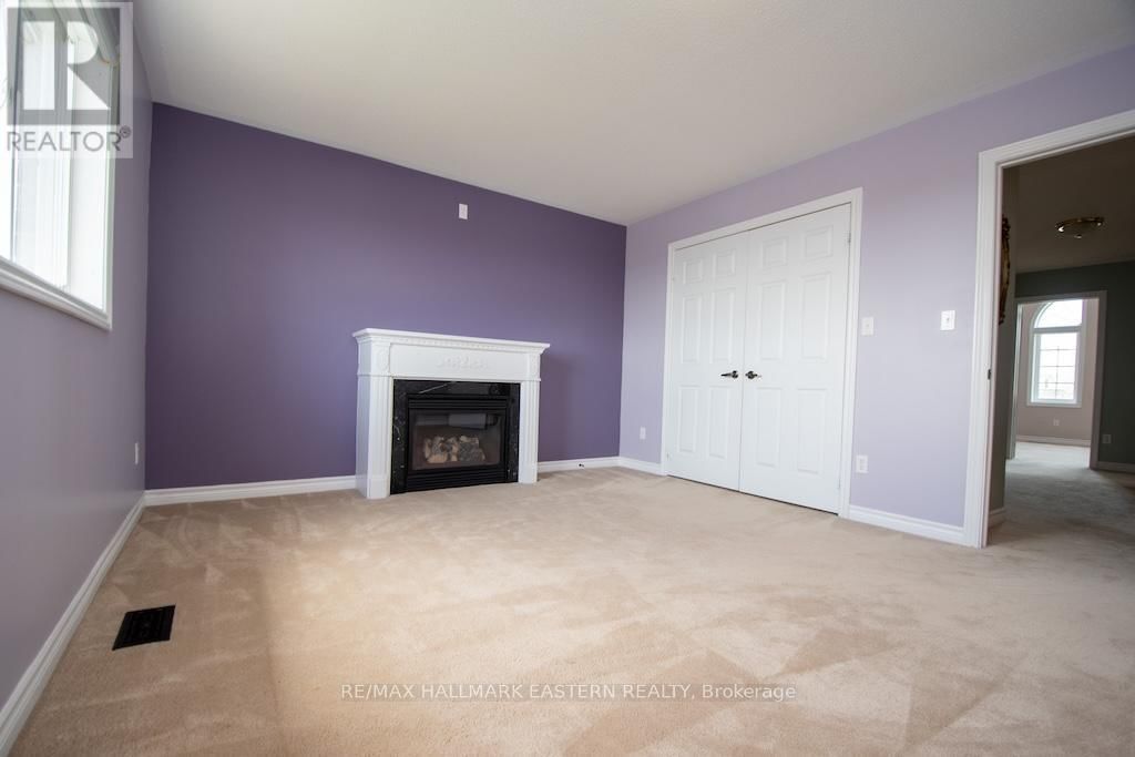 962 BAKER STREET Image 27