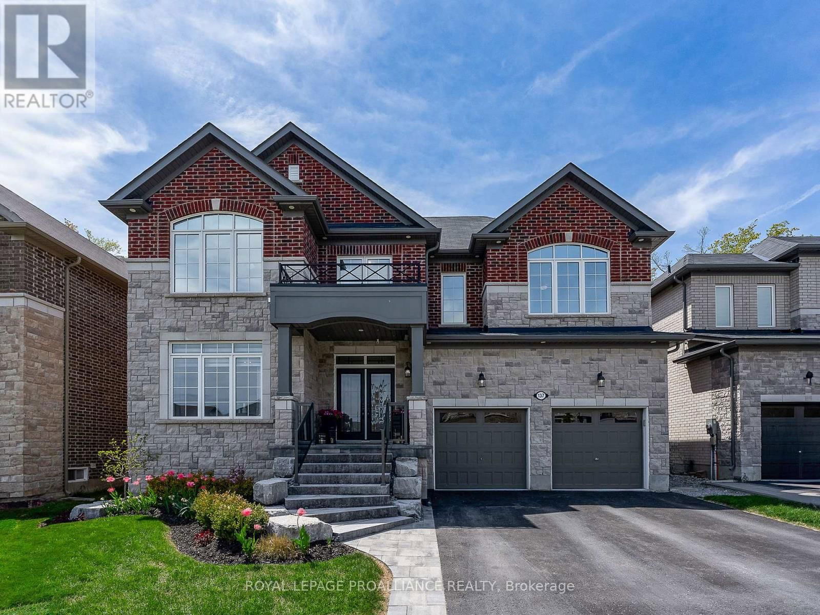 137 HIGHLANDS BOULEVARD Image 1
