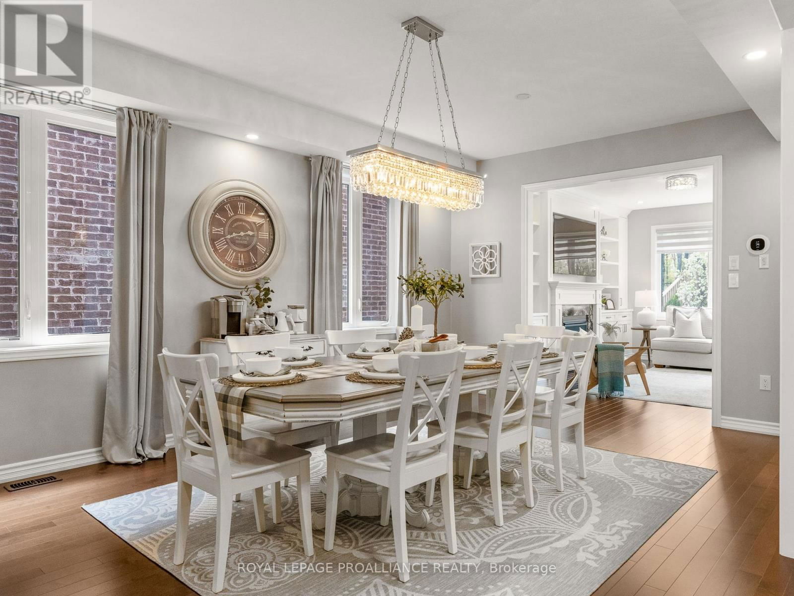 137 HIGHLANDS BOULEVARD Image 10