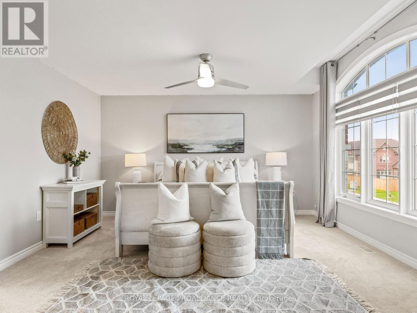 137 HIGHLANDS BOULEVARD Image 27