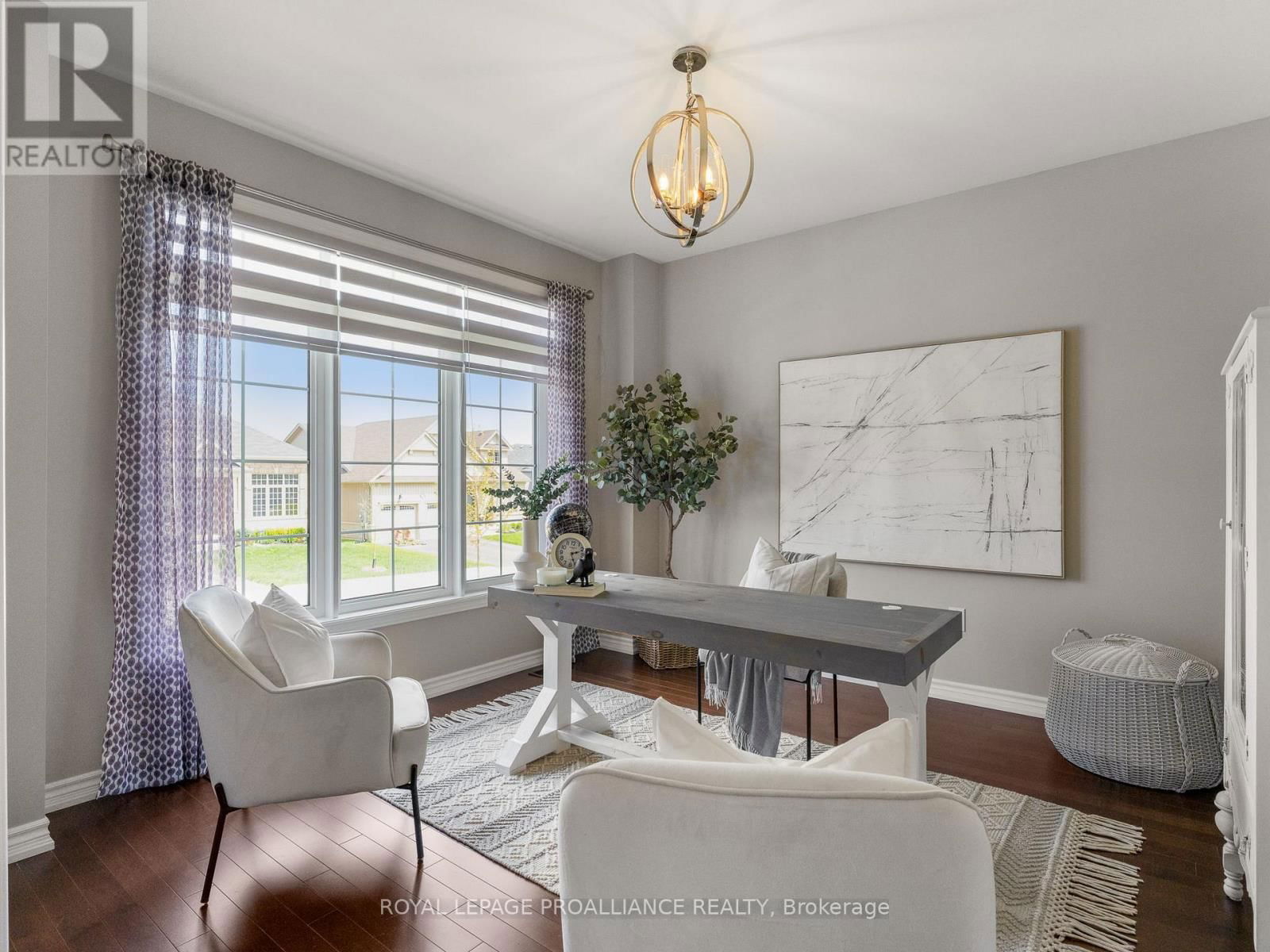 137 HIGHLANDS BOULEVARD Image 7