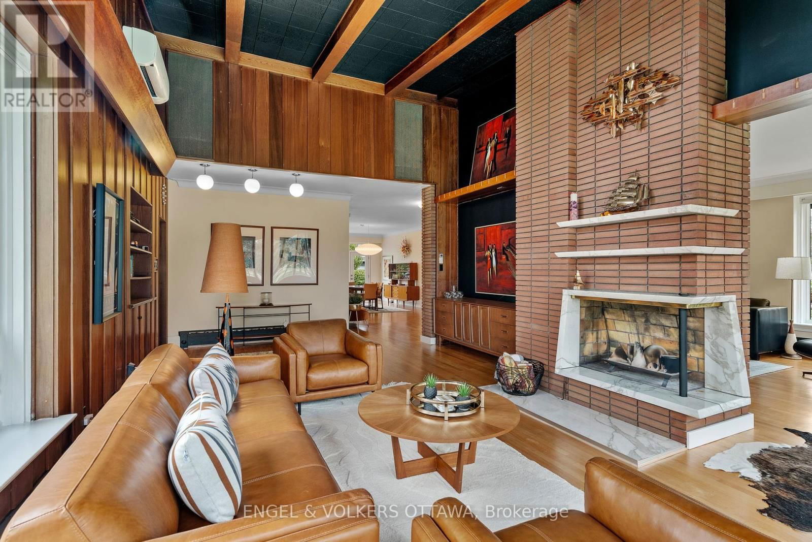 165 ISLAND PARK DRIVE Image 11