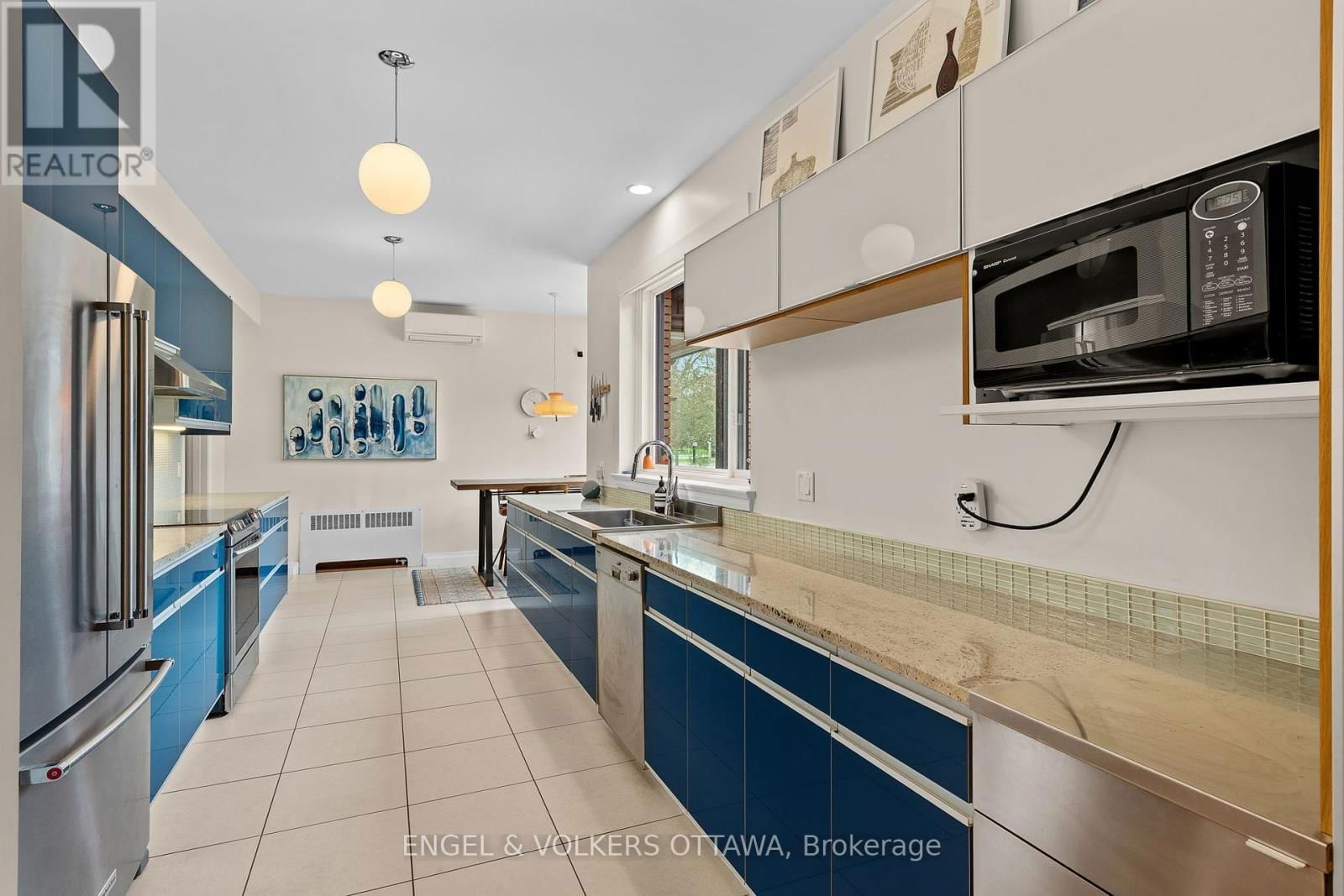 165 ISLAND PARK DRIVE Image 13