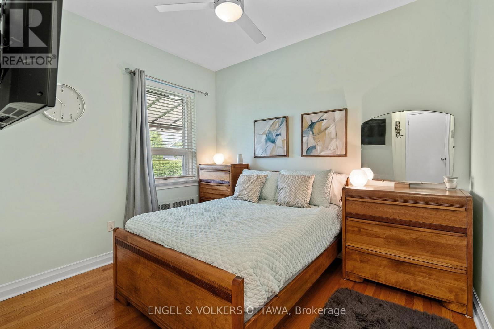165 ISLAND PARK DRIVE Image 28