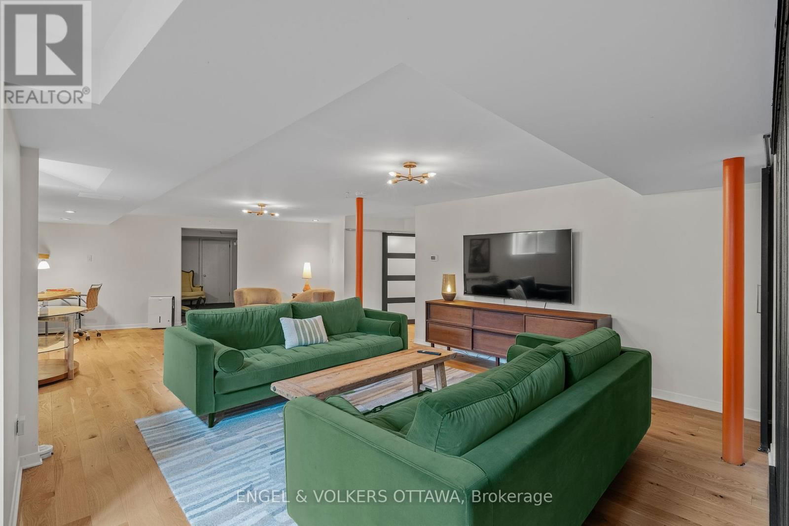 165 ISLAND PARK DRIVE Image 33