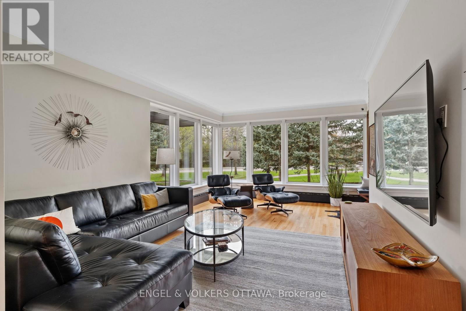 165 ISLAND PARK DRIVE Image 6