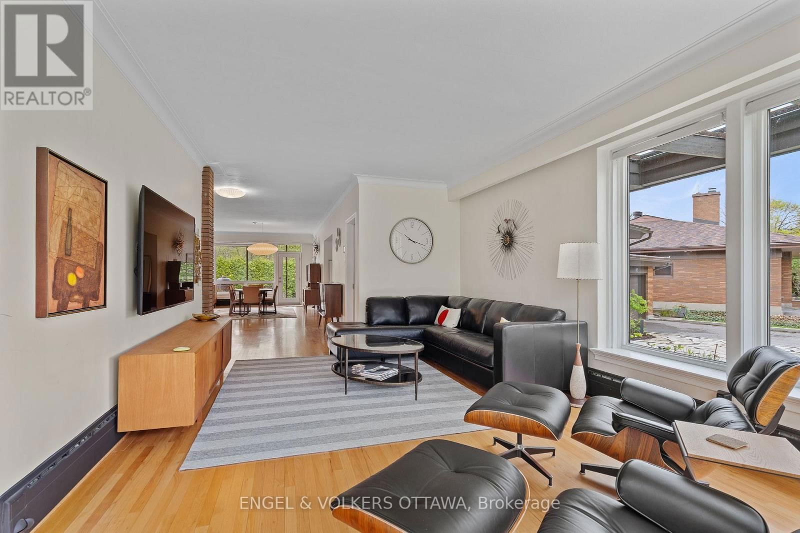 165 ISLAND PARK DRIVE Image 7
