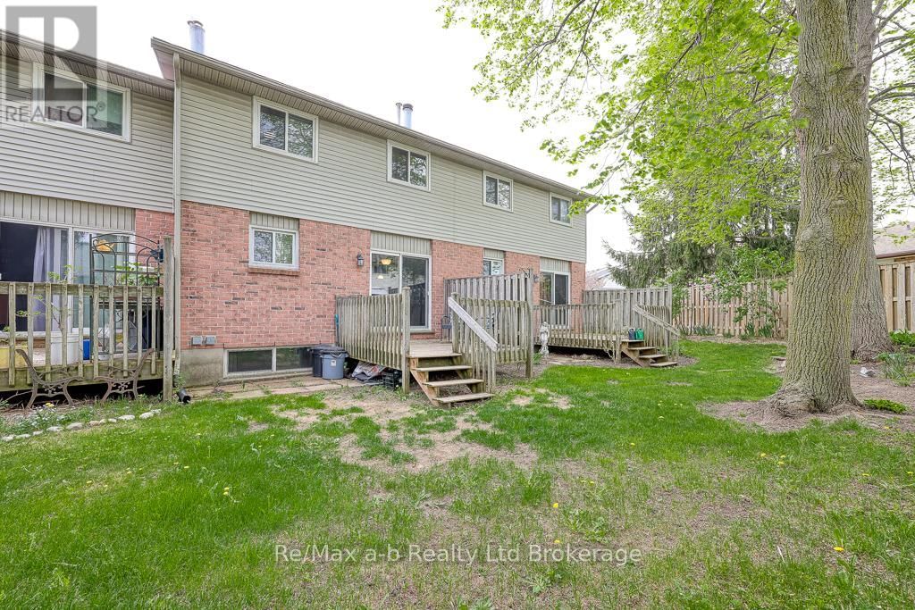 3 - 478 SPRINGBANK AVENUE NORTH Image 30