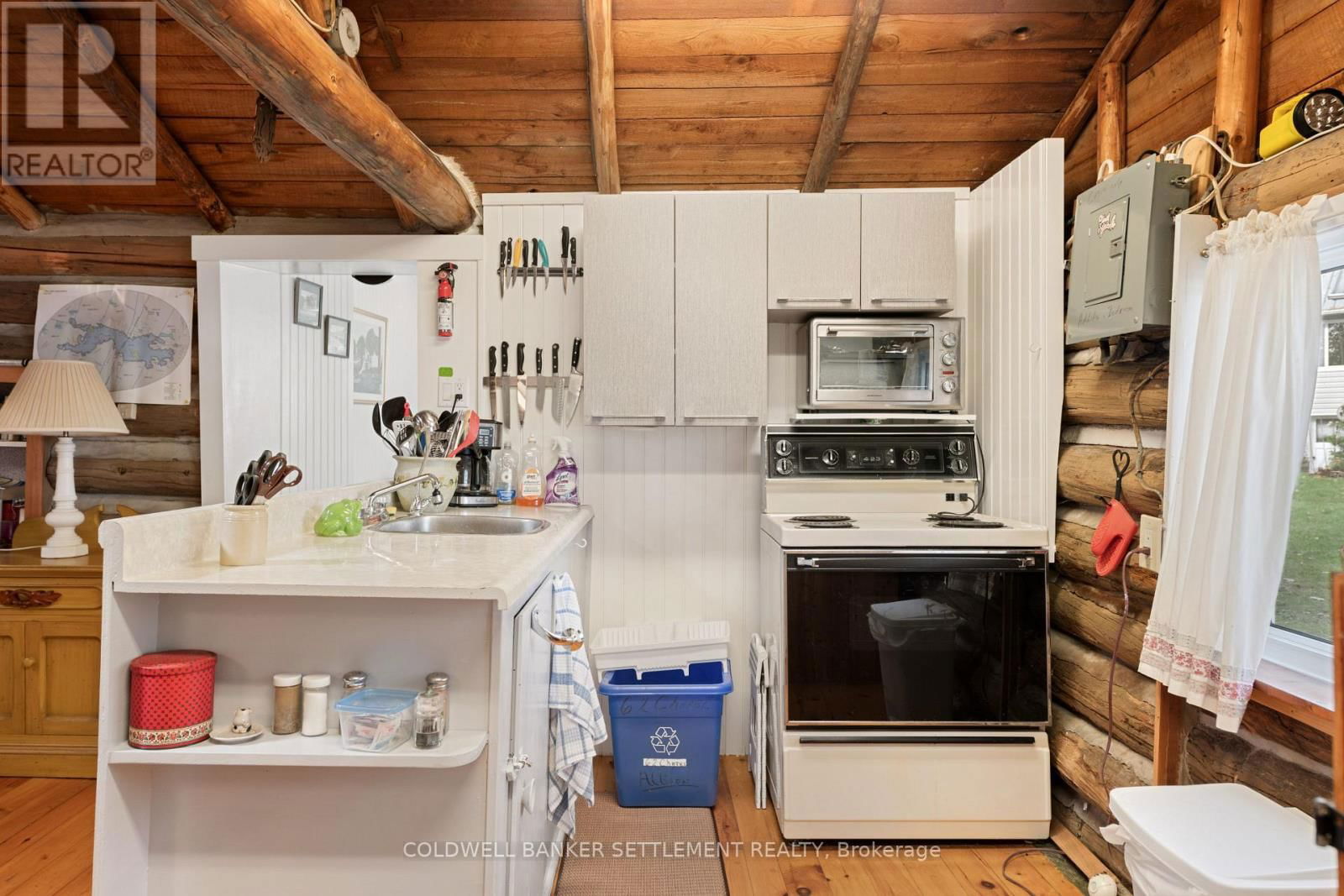 300-302 ISOBEL LANE Image 36