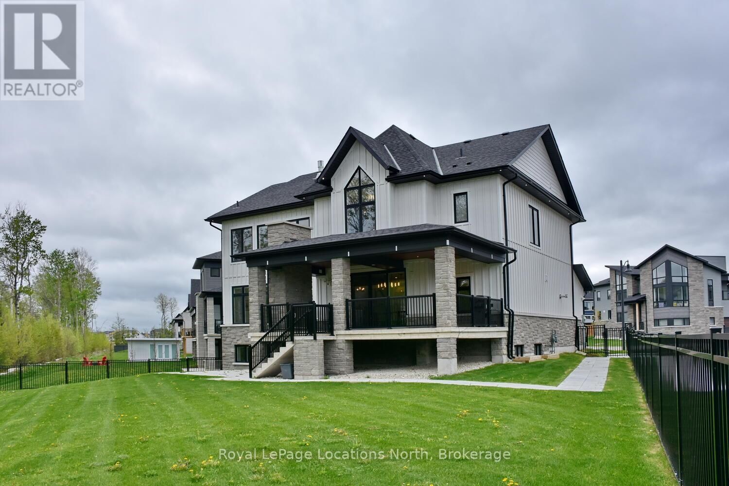 166 SPRINGSIDE CRESCENT Image 49