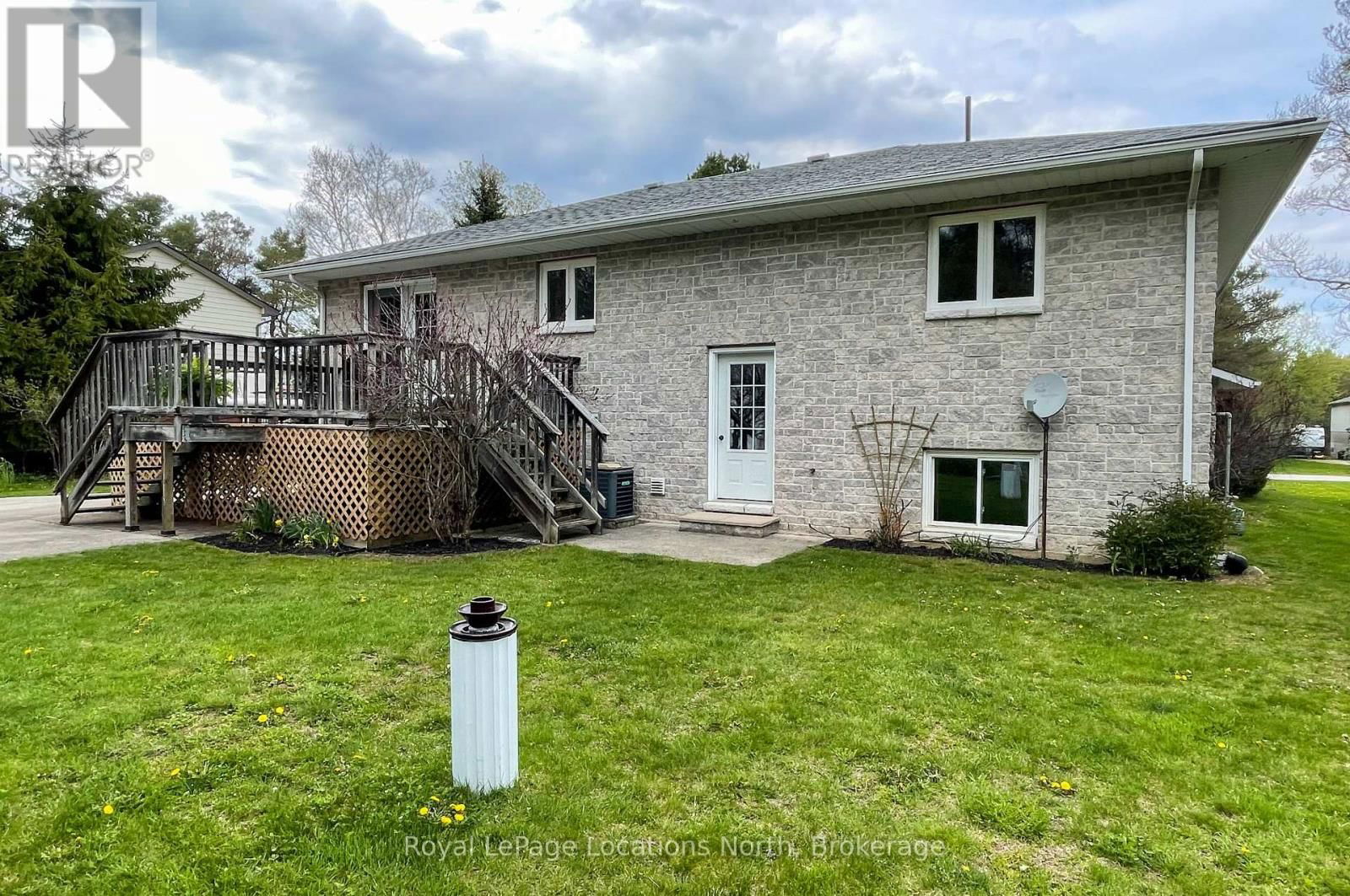 30 PINE TREE DRIVE Image 12