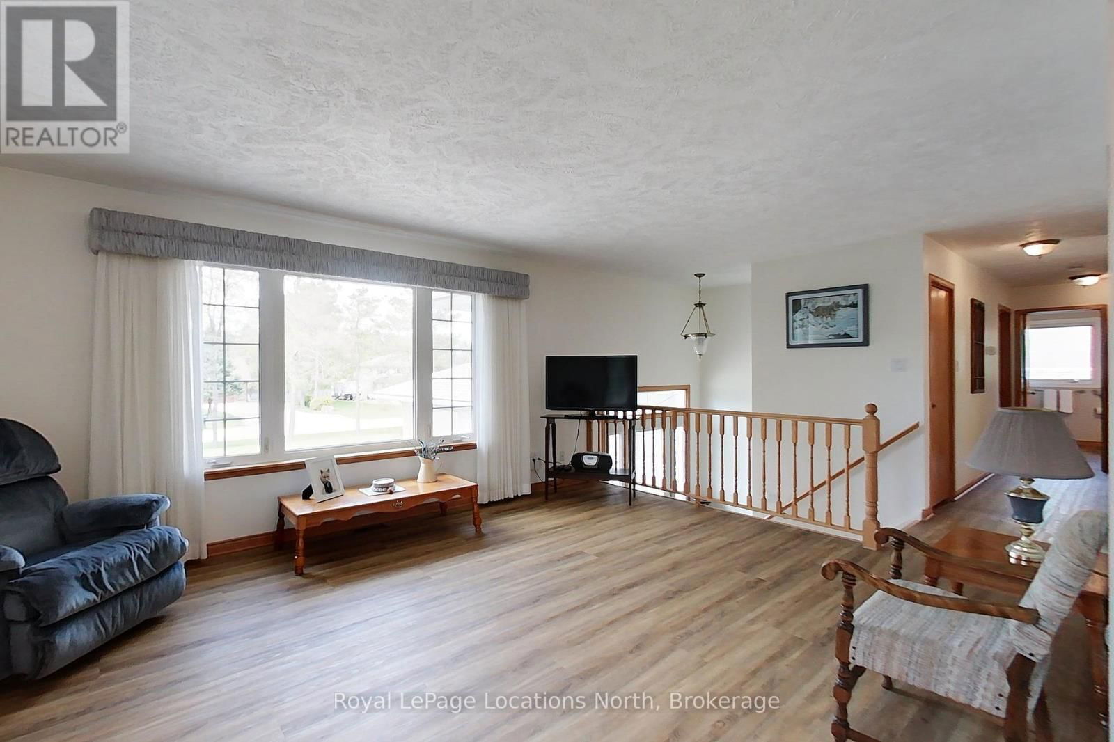 30 PINE TREE DRIVE Image 15
