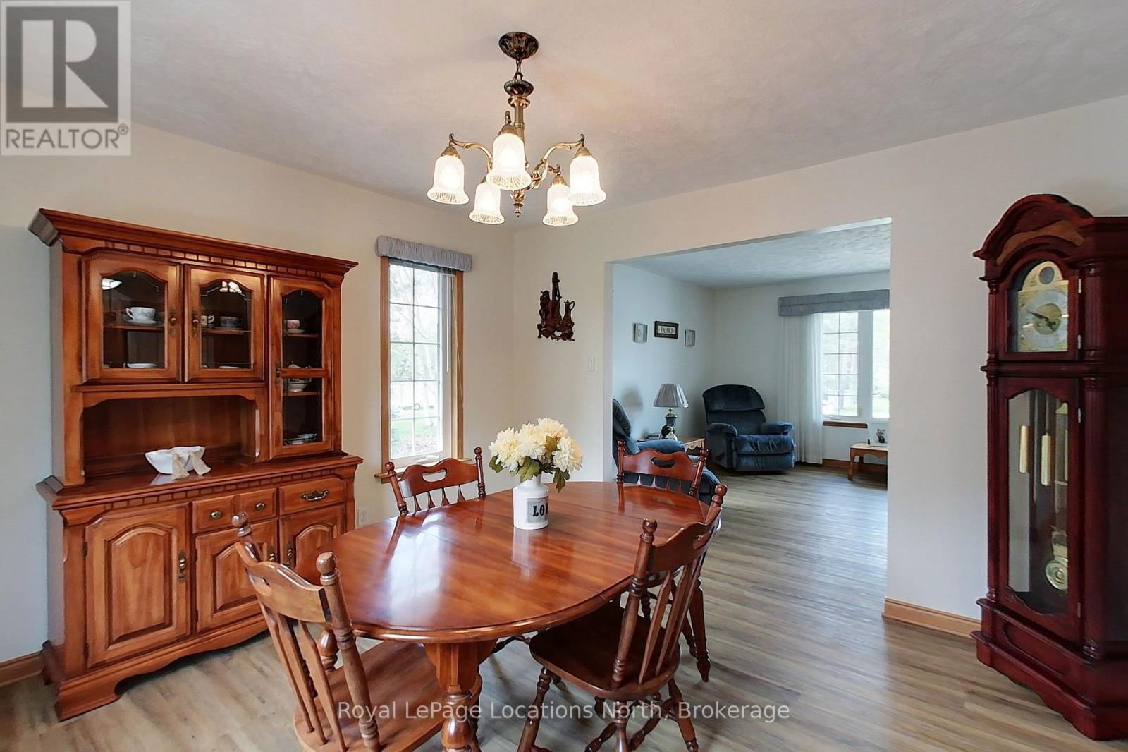30 PINE TREE DRIVE Image 18