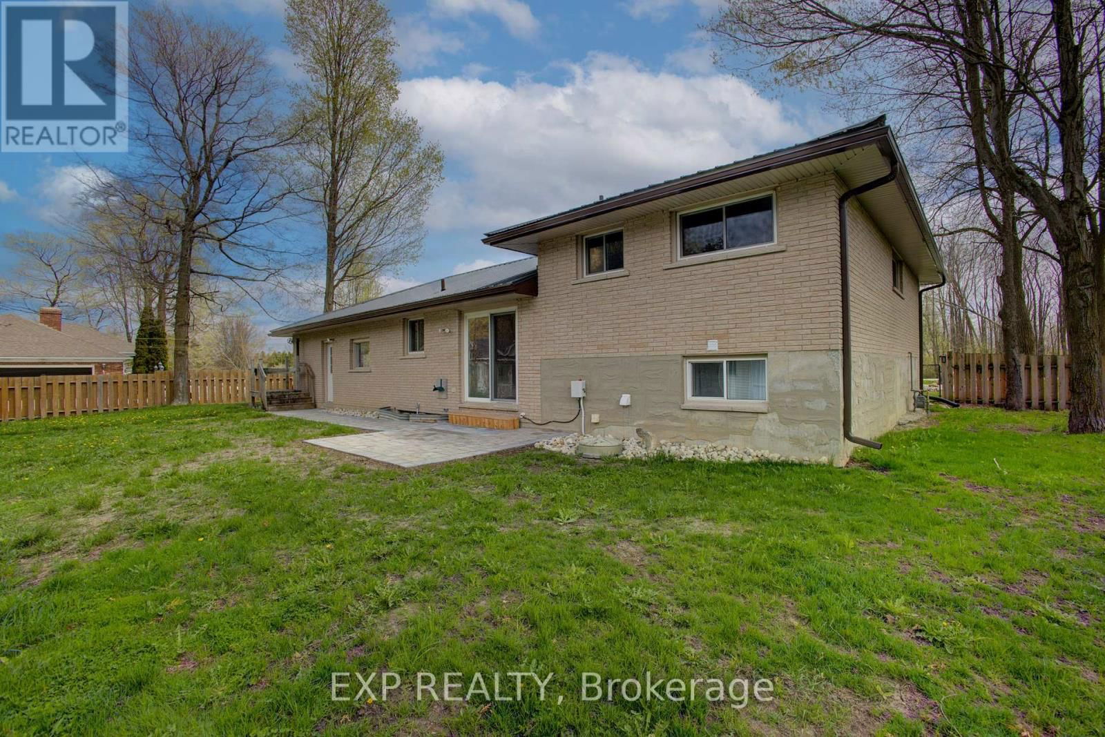 109 MCGIVERN STREET Image 27