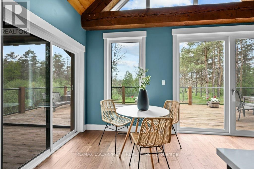 1040 CLYDE ROAD Image 16