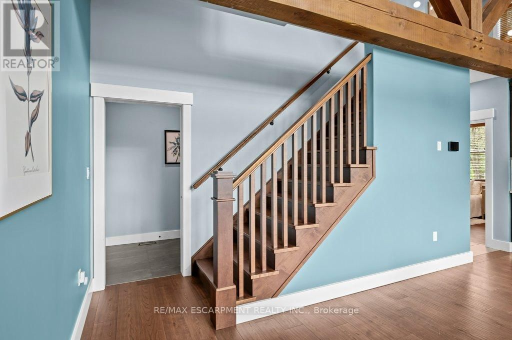 1040 CLYDE ROAD Image 26