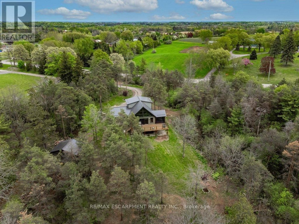 1040 CLYDE ROAD Image 42