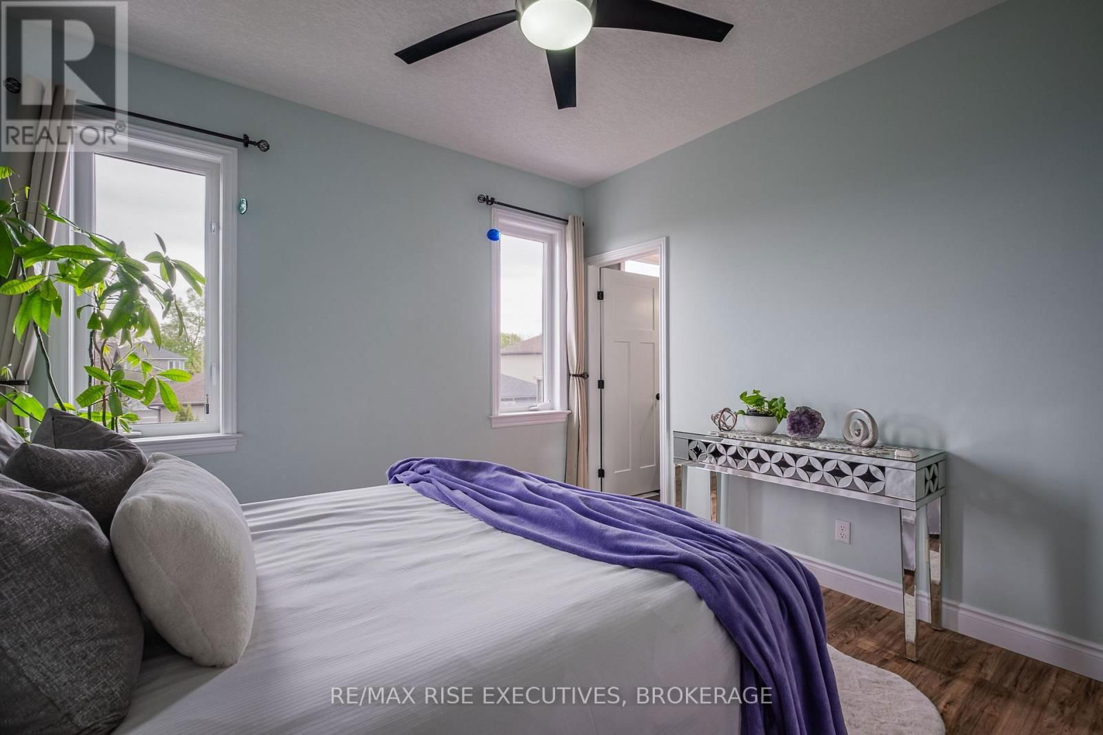 134 ISLANDVIEW DRIVE Image 18