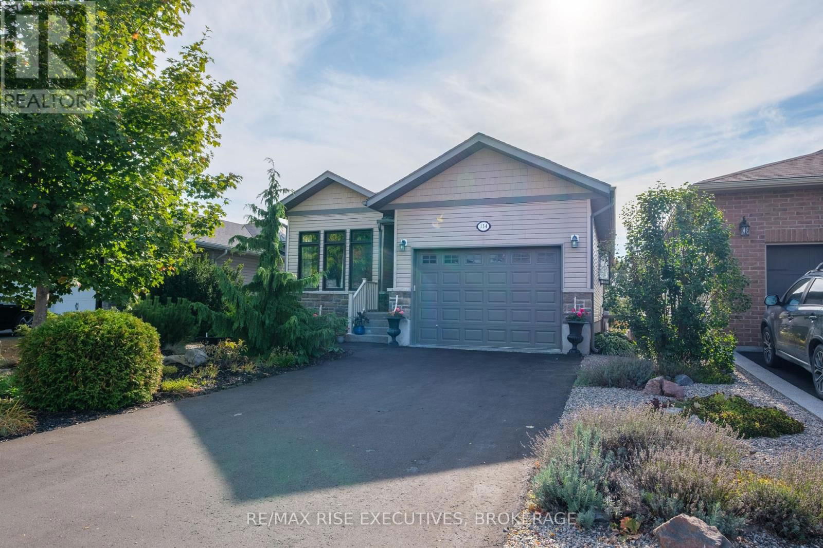 134 ISLANDVIEW DRIVE Image 2