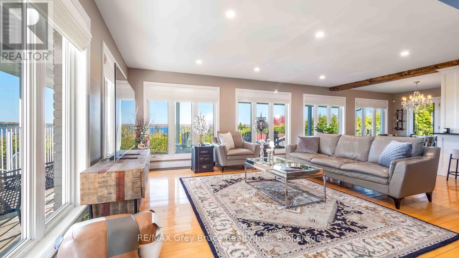 151 GRANDORE STREET WEST Image 13