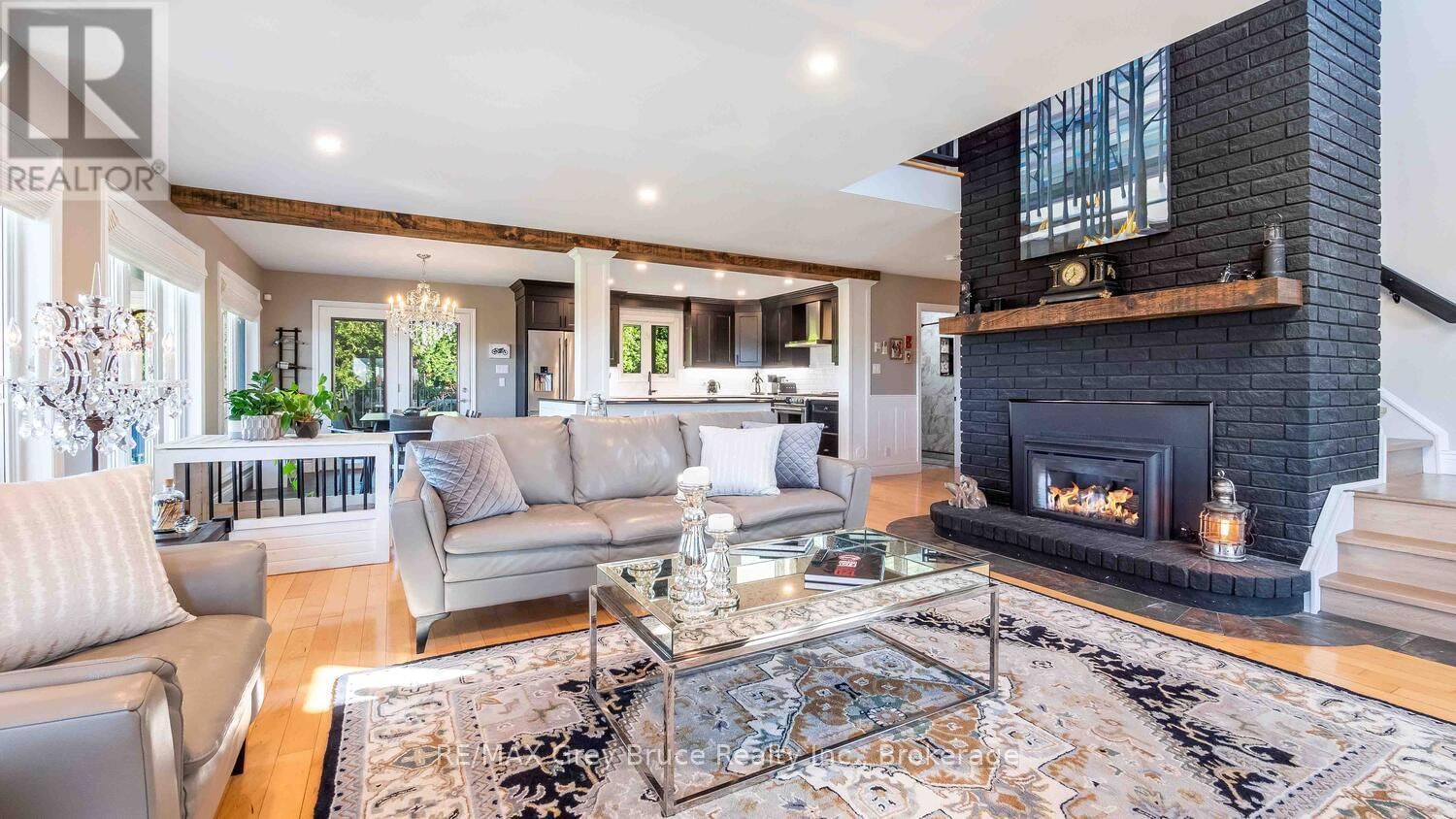 151 GRANDORE STREET WEST Image 14