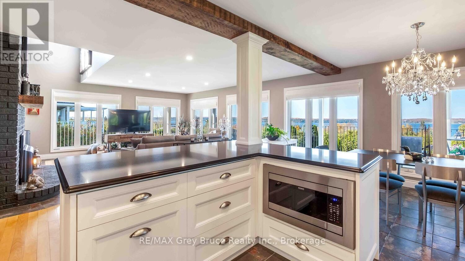 151 GRANDORE STREET WEST Image 22