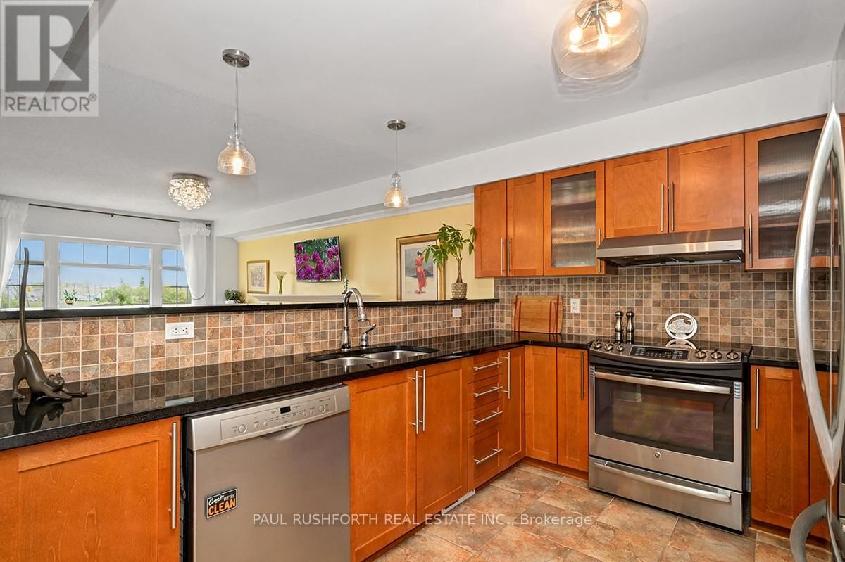 157 CORINTH PRIVATE Image 13