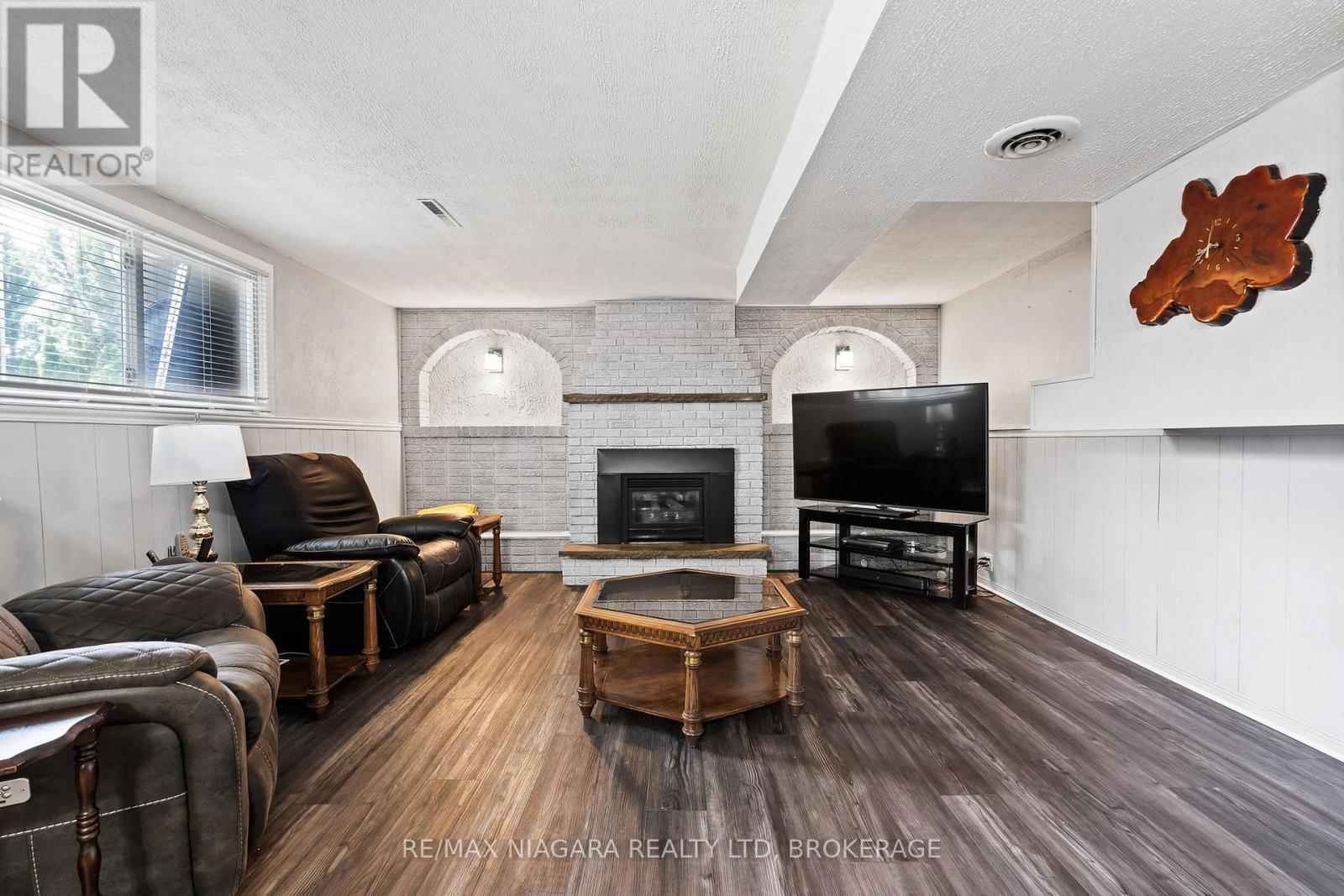36 BENDINGROAD CRESCENT Image 17
