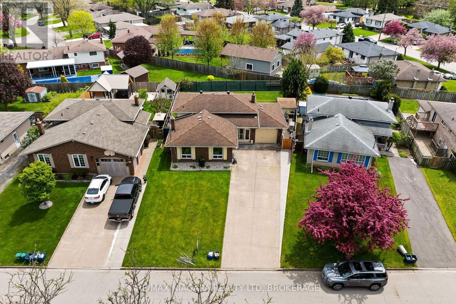 36 BENDINGROAD CRESCENT Image 24