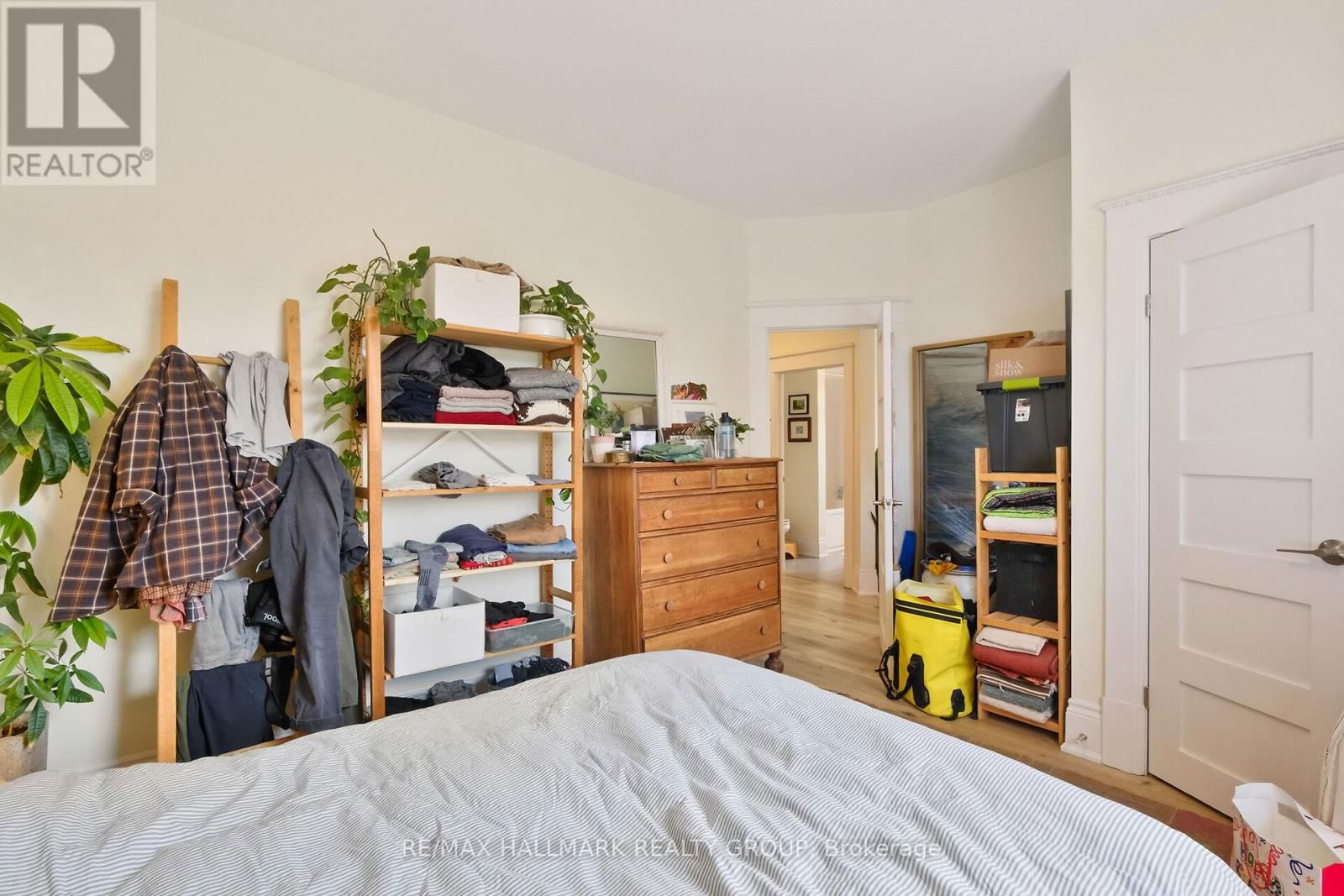 531 MCLEOD STREET Image 28