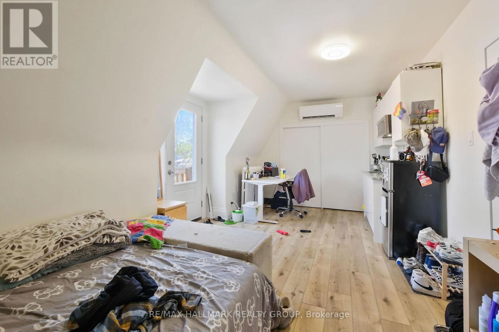 531 MCLEOD STREET Image 44