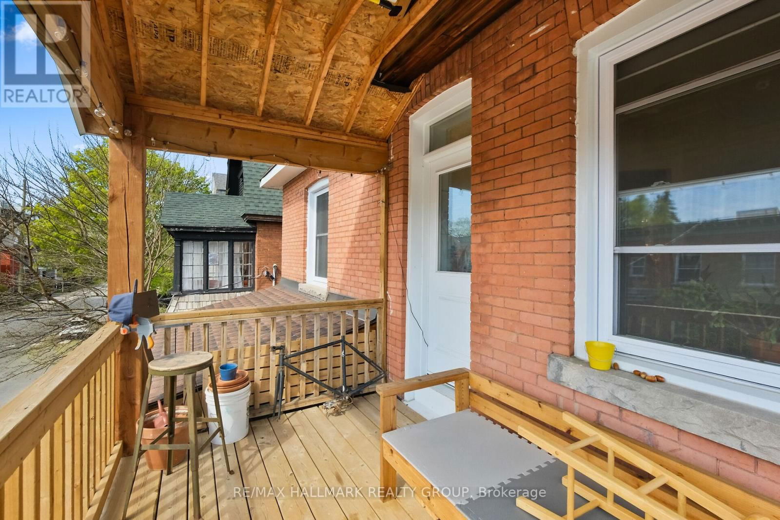 531 MCLEOD STREET Image 48