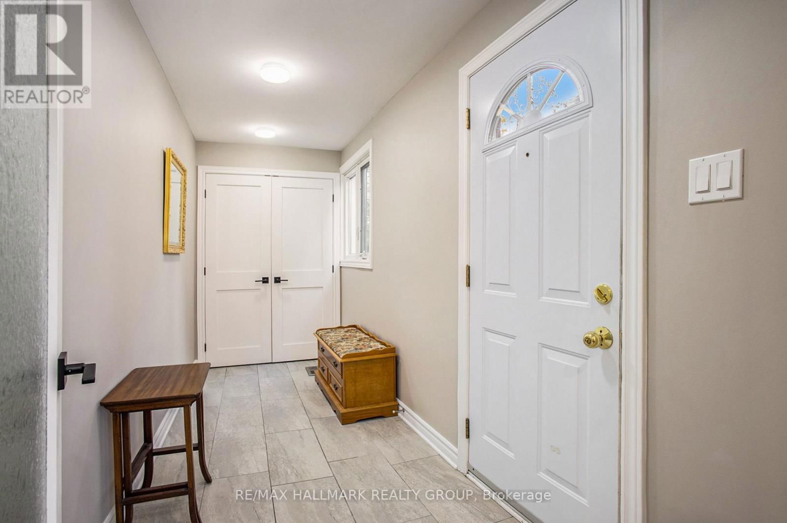 199 OLD COLONY ROAD Image 3