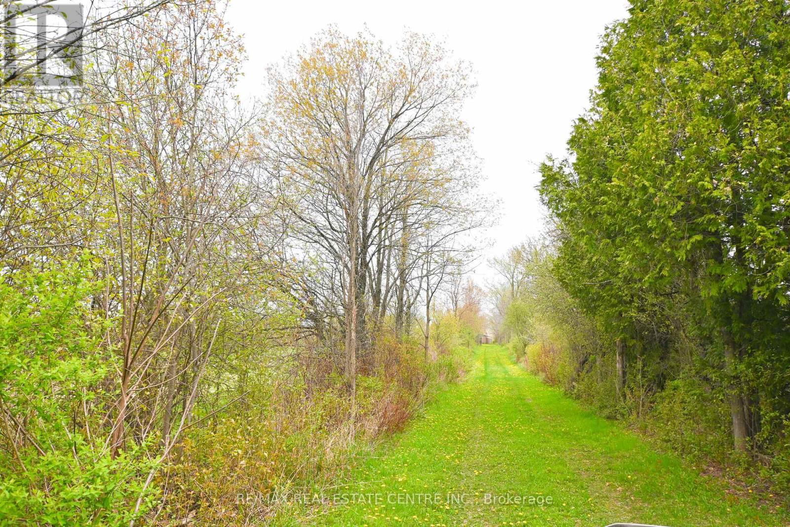 5192 THIRD LINE Image 47