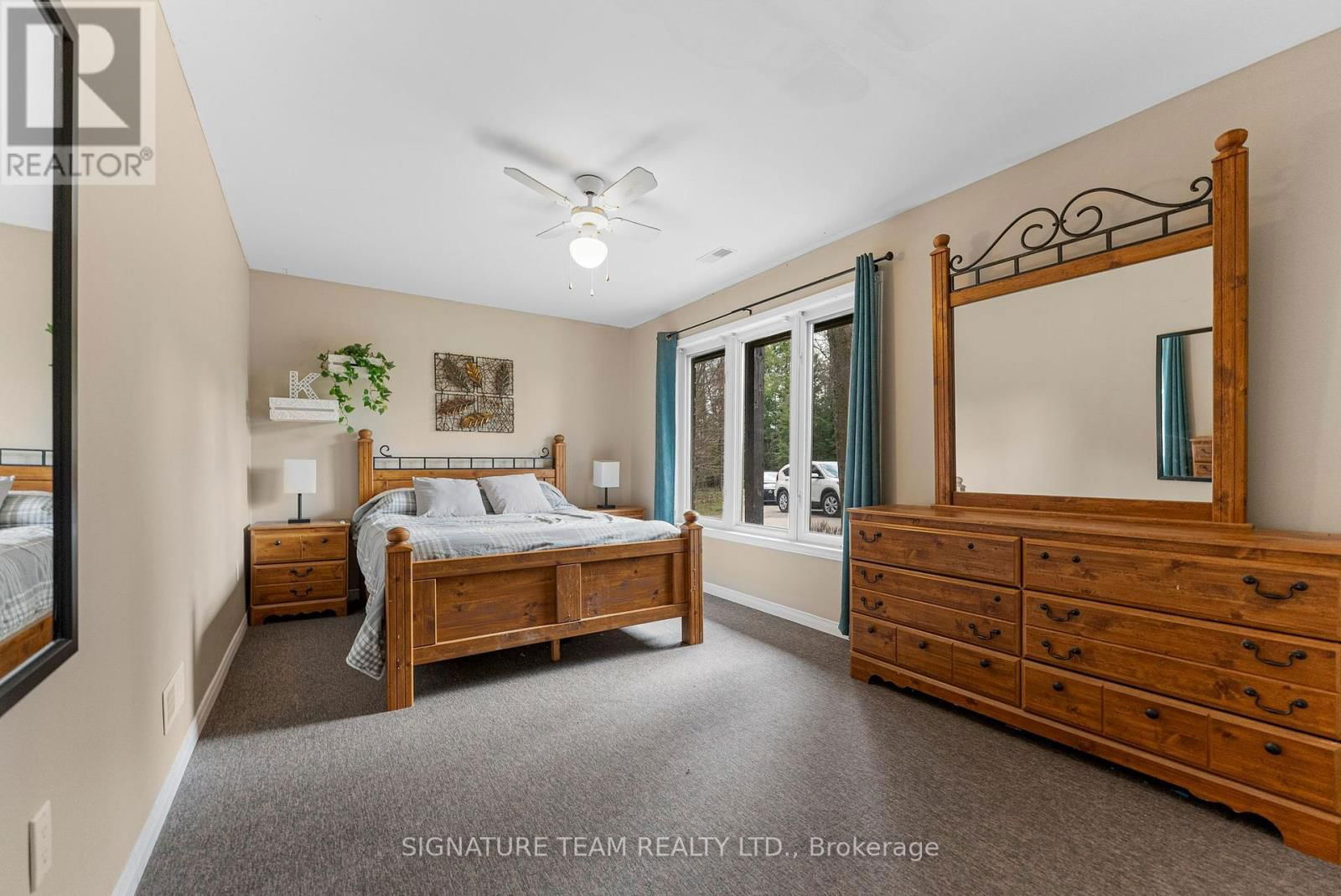 314 ROBERTSON LINE Image 23