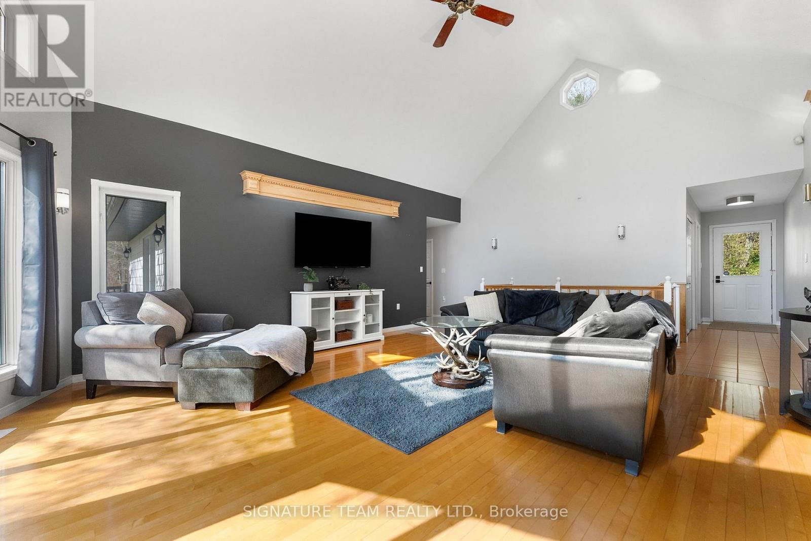 314 ROBERTSON LINE Image 38
