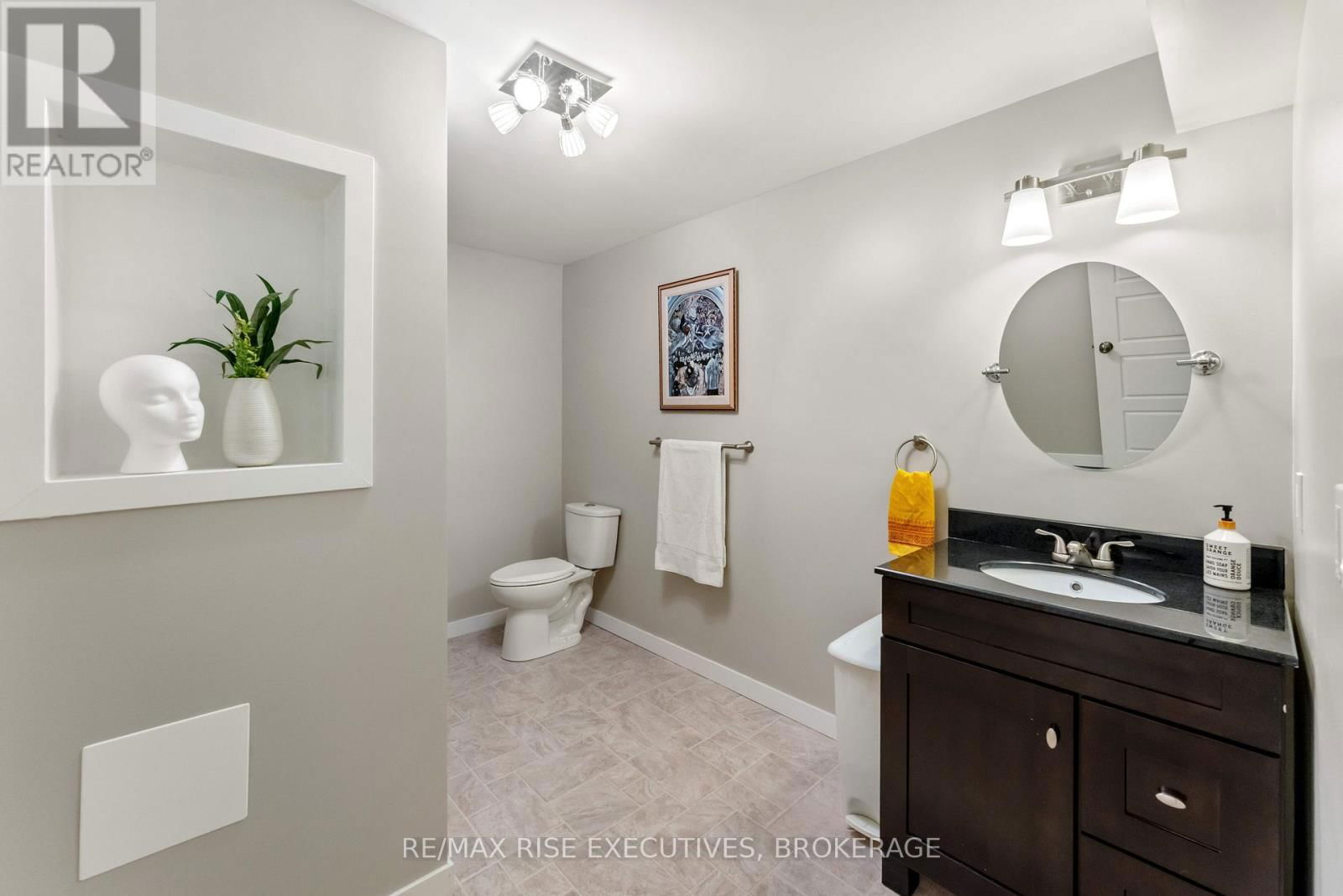 1707 REGINALD BART DRIVE Image 33