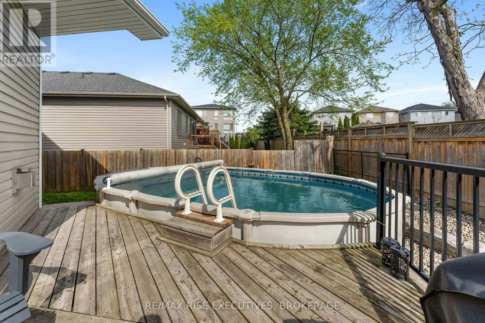 1707 REGINALD BART DRIVE Image 42