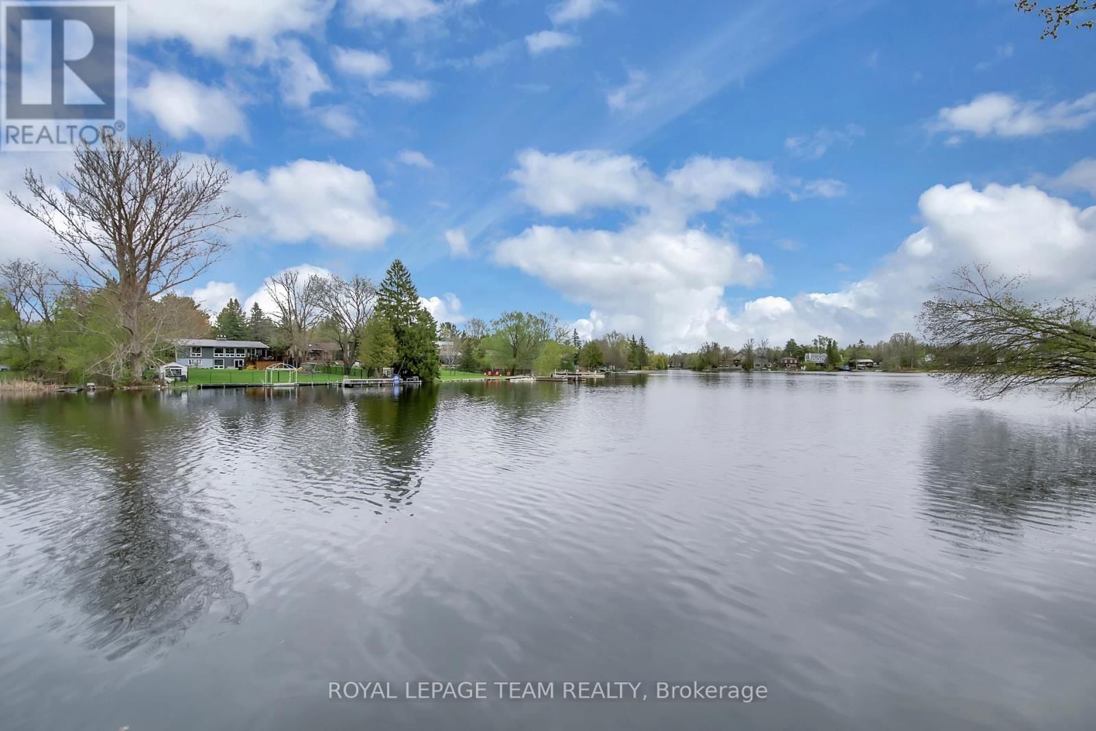 5591 MANOTICK MAIN STREET Image 46