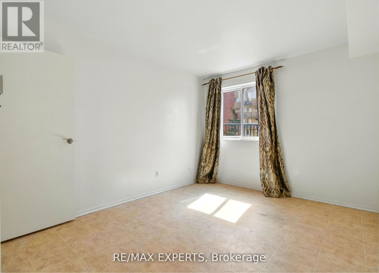 410 - 8591 RIVERSIDE DRIVE EAST Image 17