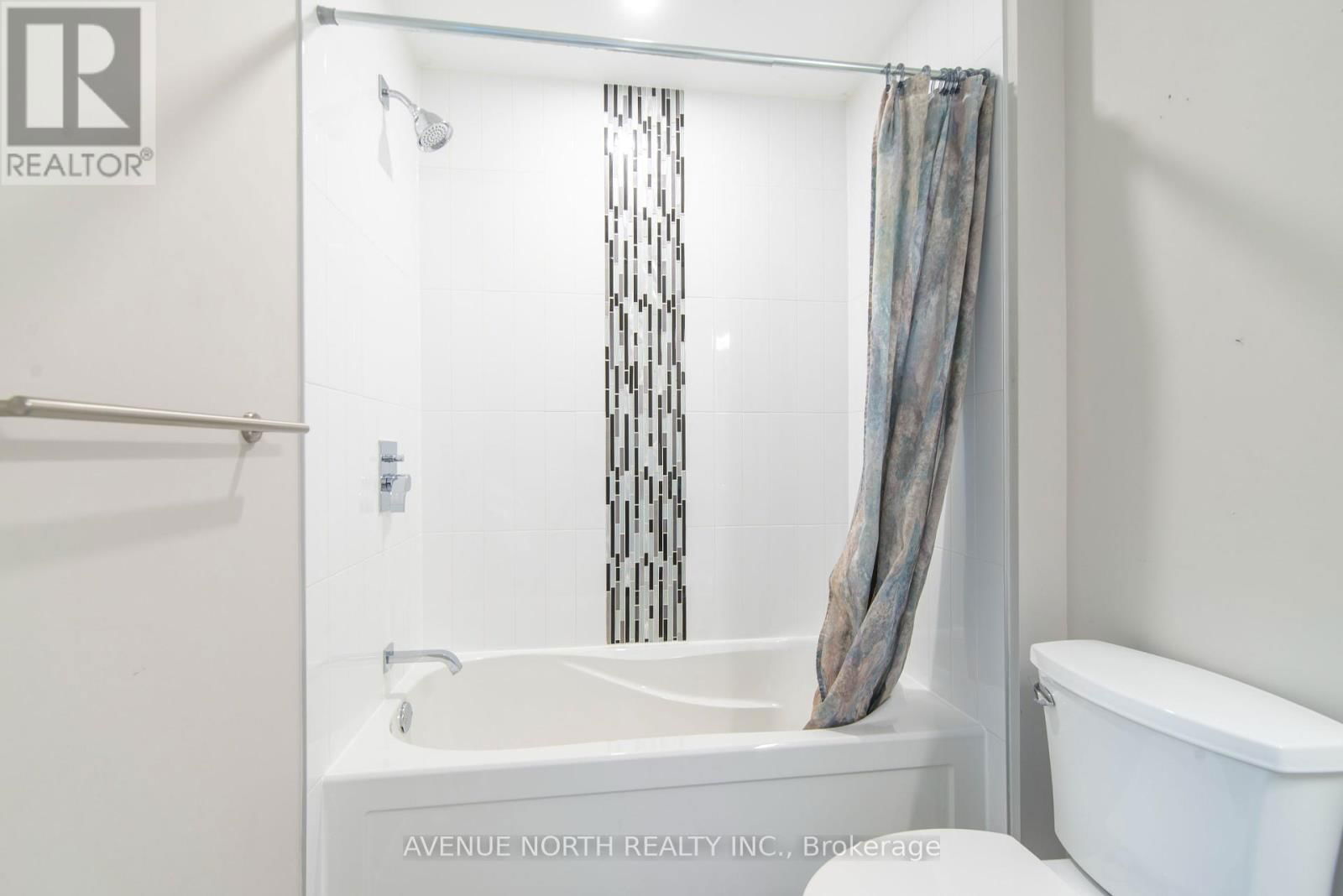503 COTE STREET Image 23