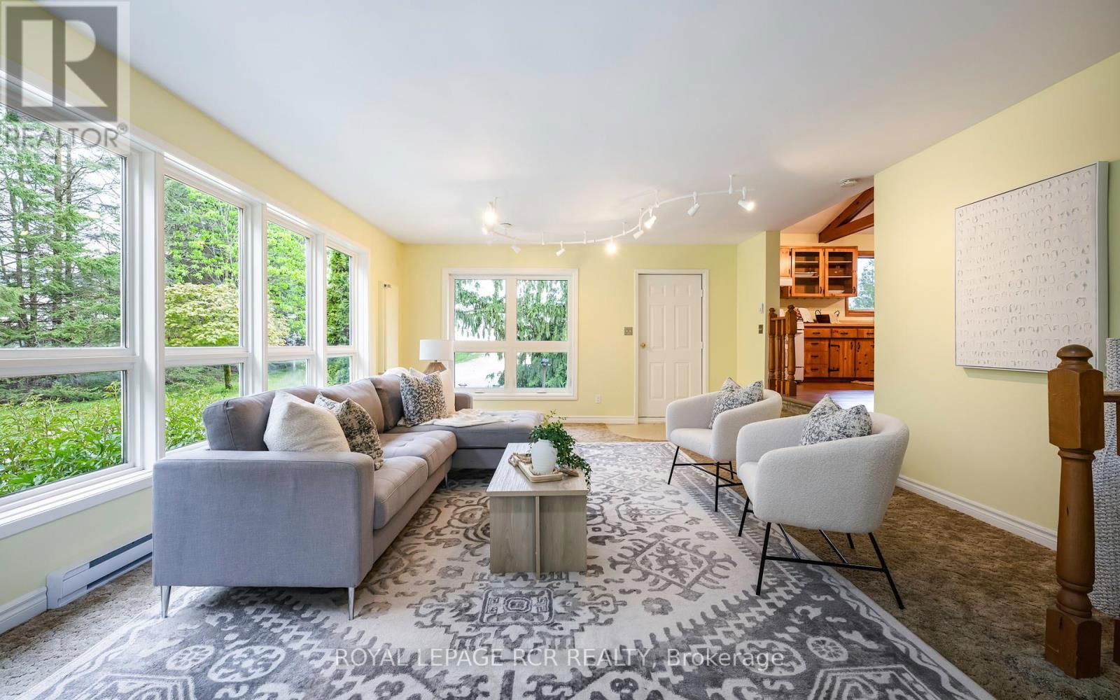 433409 4TH LINE Image 14