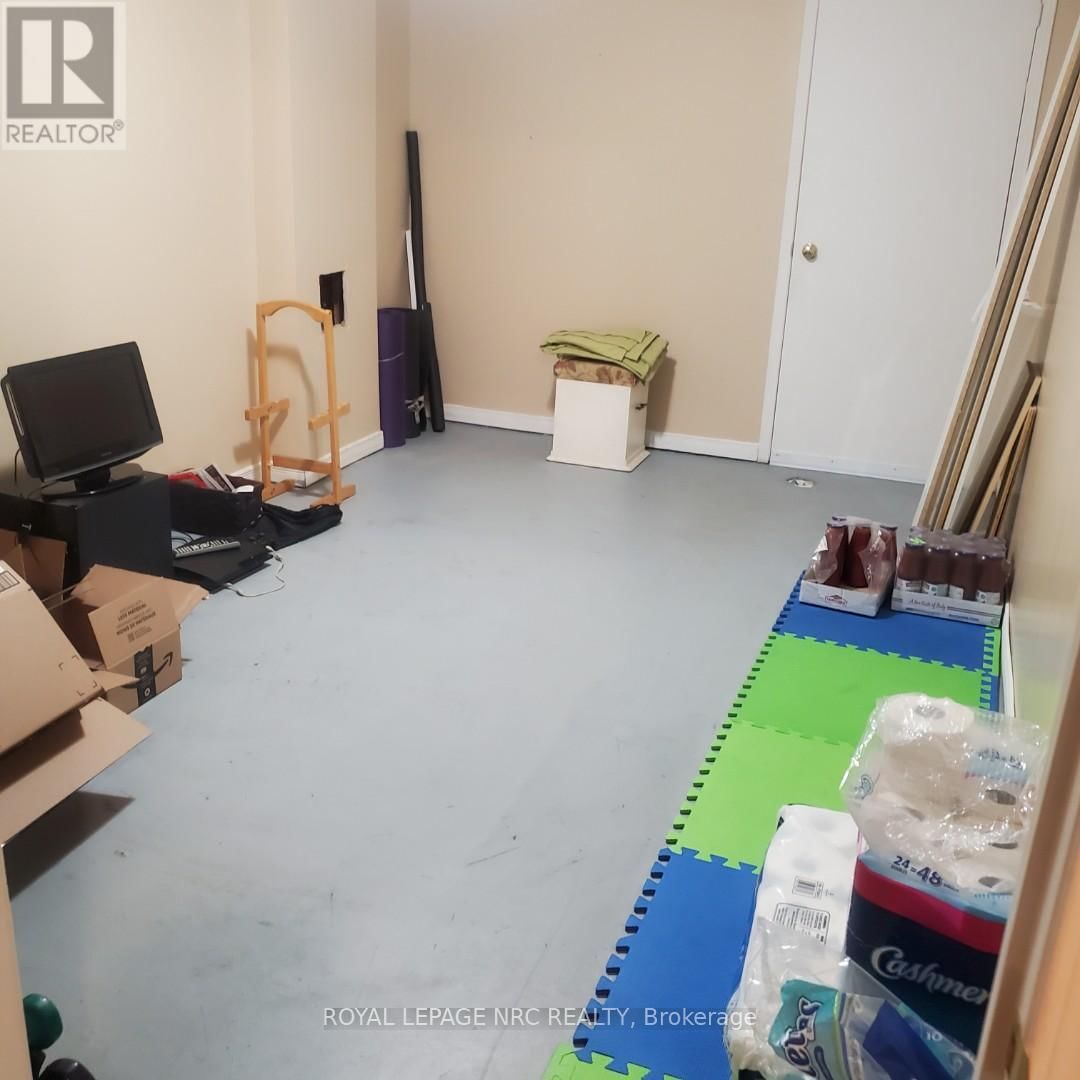 7710 PREAKNESS STREET Image 31