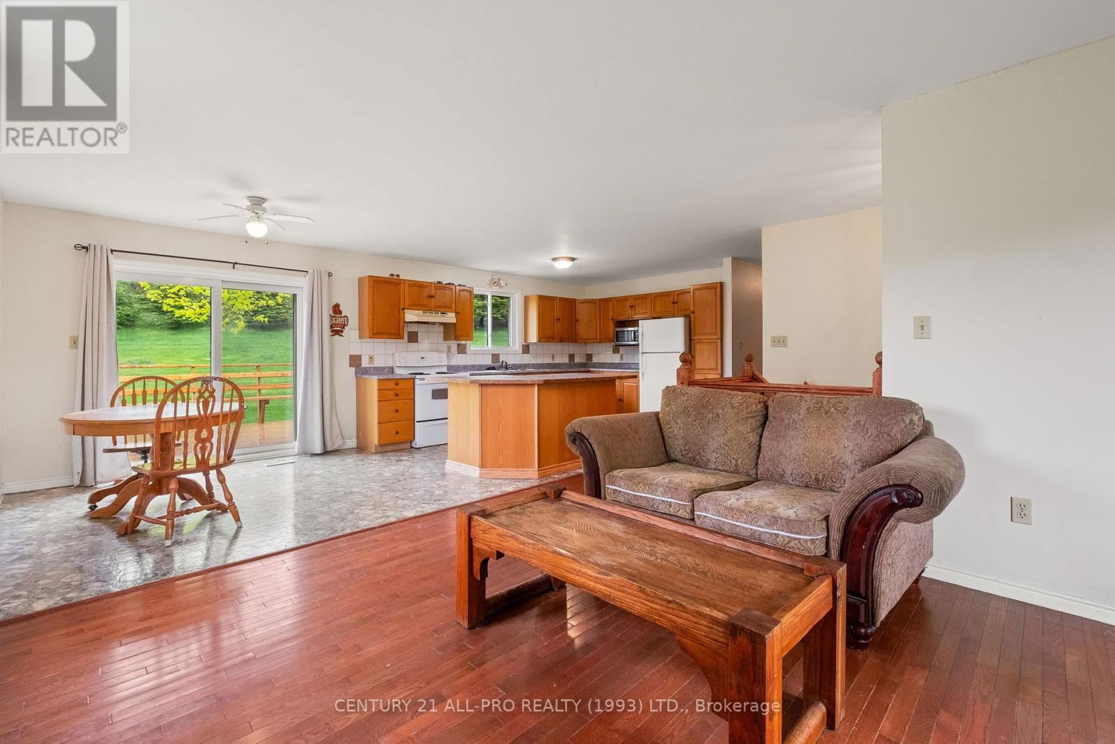 3791 HARWOOD ROAD Image 11